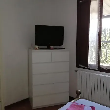 Lilli Apartment *